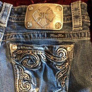 Miss Me Jeans Boyfriend Capri